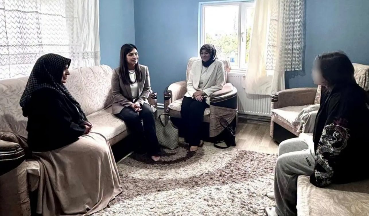 Akdağmadeni’nde Dünya Kız Çocukları Günü Dolayısıyla Aile Ziyaretleri Gerçekleştirildi (1)