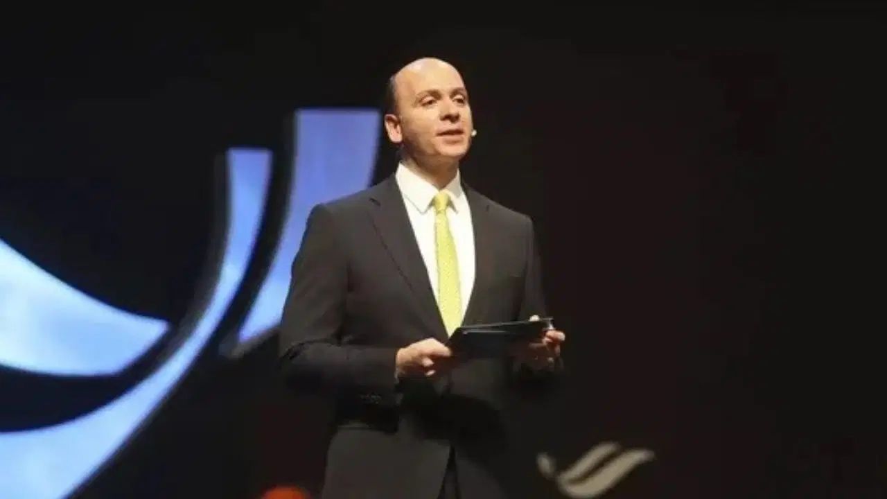 Cem Öğretir (1)