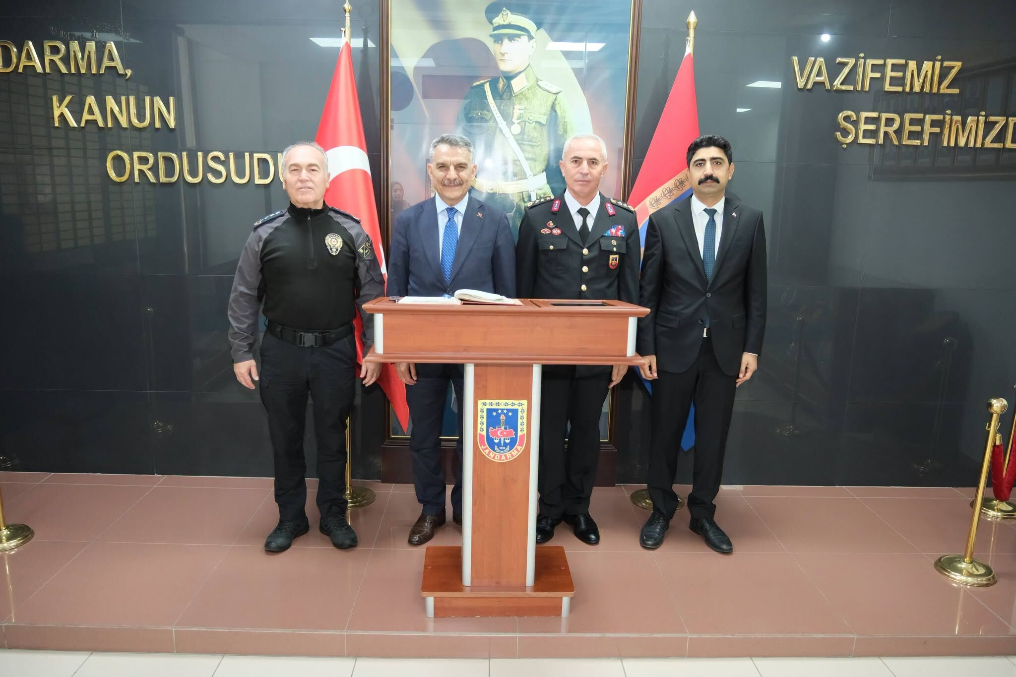 Emniyet Ve Jandarma Personeline Ziyaret3