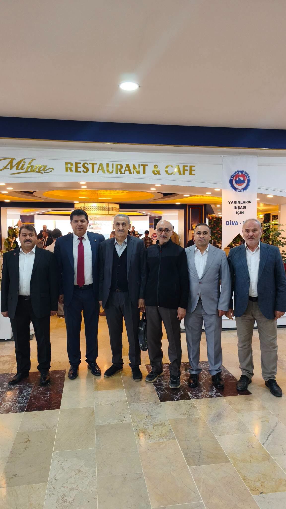 Yetkili Olmanın Sorumluluğunu Taşıyoruz
