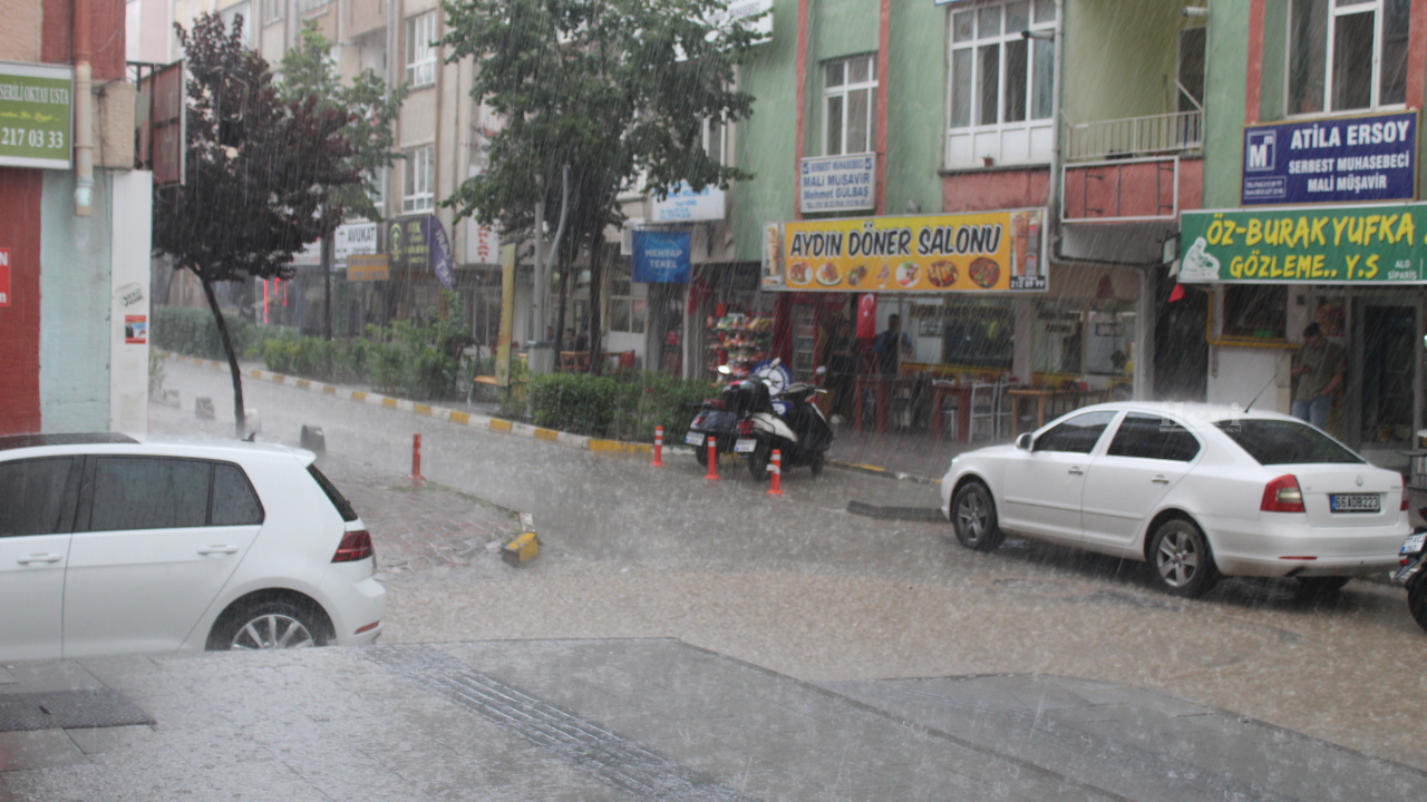 Meteoroloji’den Sarı Kodlu Uyarı! Yozgat’ta 3 Gün Sağanak Bekleniyor (2)