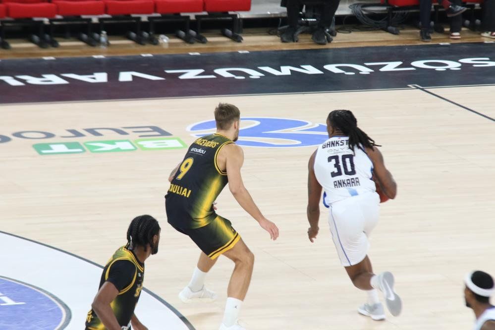 Eurocup Türk Telekom 84 Bc Siauliai 94 (2)