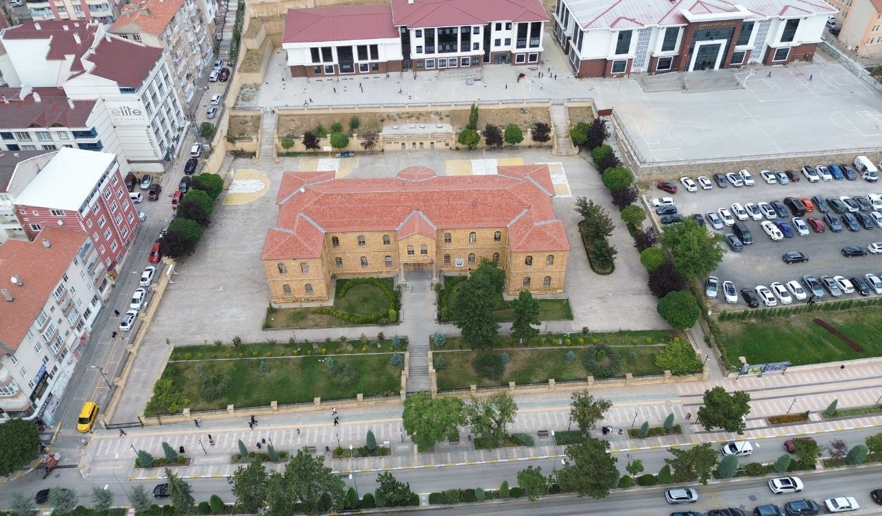 Yozgat Lisesi (4)