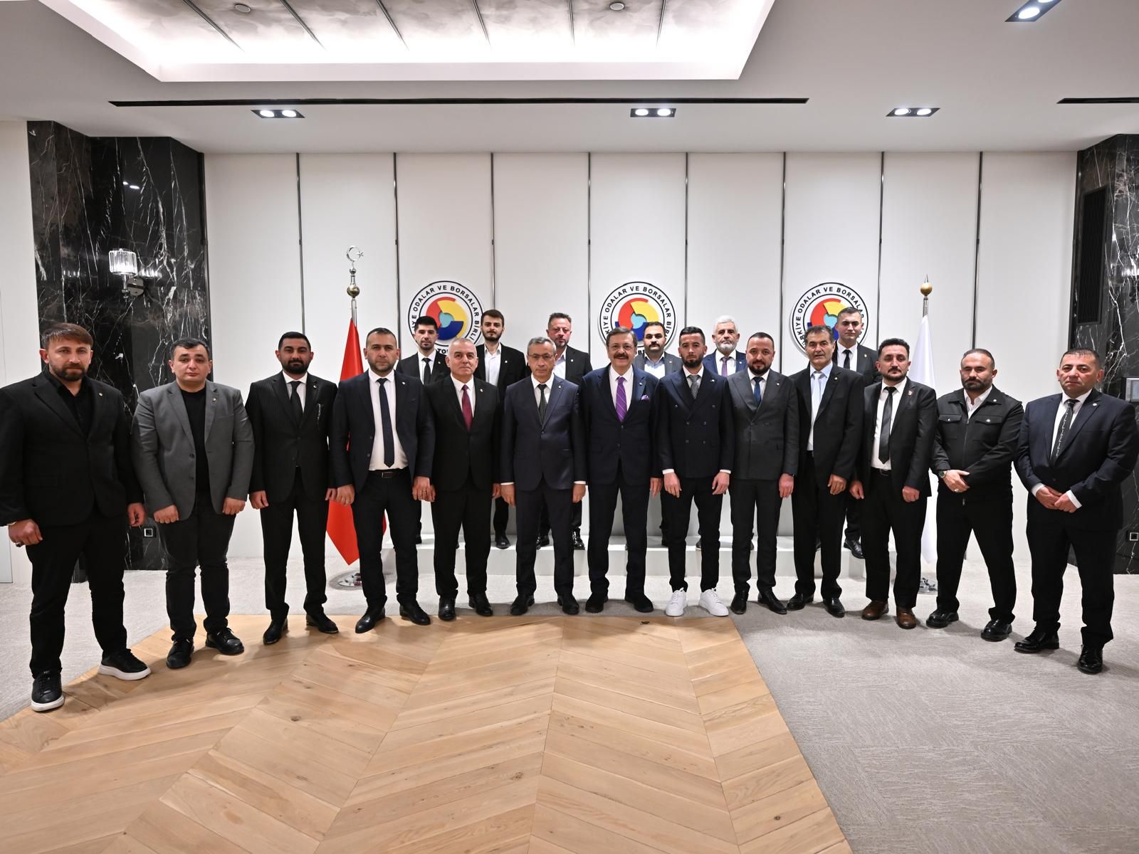 Hisarcıklıoğlu'ndan Yeni Yönetime Tebrik (2)