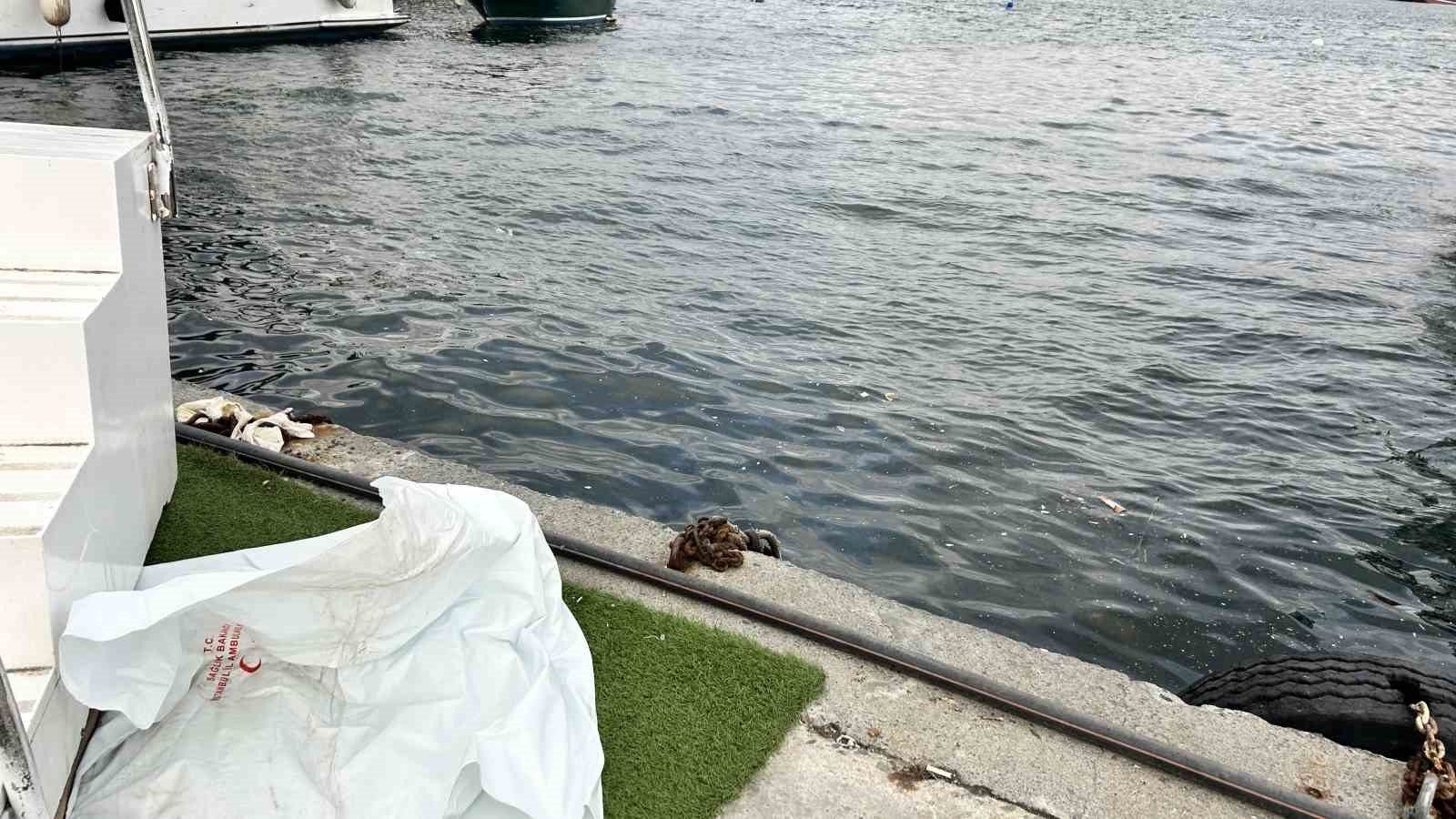 Kimliği Belirsiz Erkek Cesedi Bulundu (1)