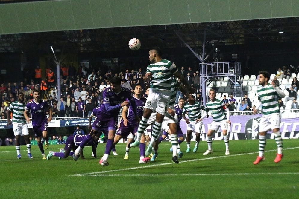 Trendyol 1. Lig Ankara Keçiörengücü 2 Bursaspor 4 (3)