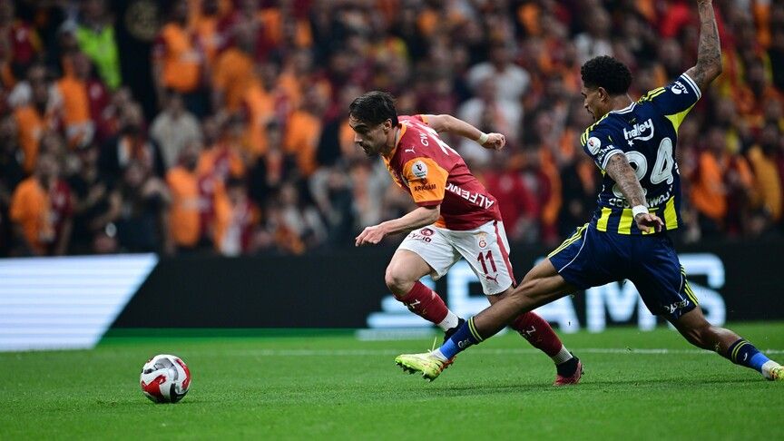Galatasaray Fenerbahçe Derbisi Öncesi Son Durum Kadrolarda Sürpriz İhtimali (4)