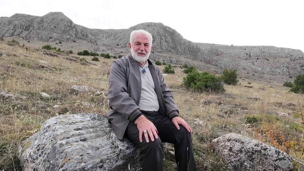 2 Bin 270 Rakımda Ezan Okuyup Namaz Kıldı1