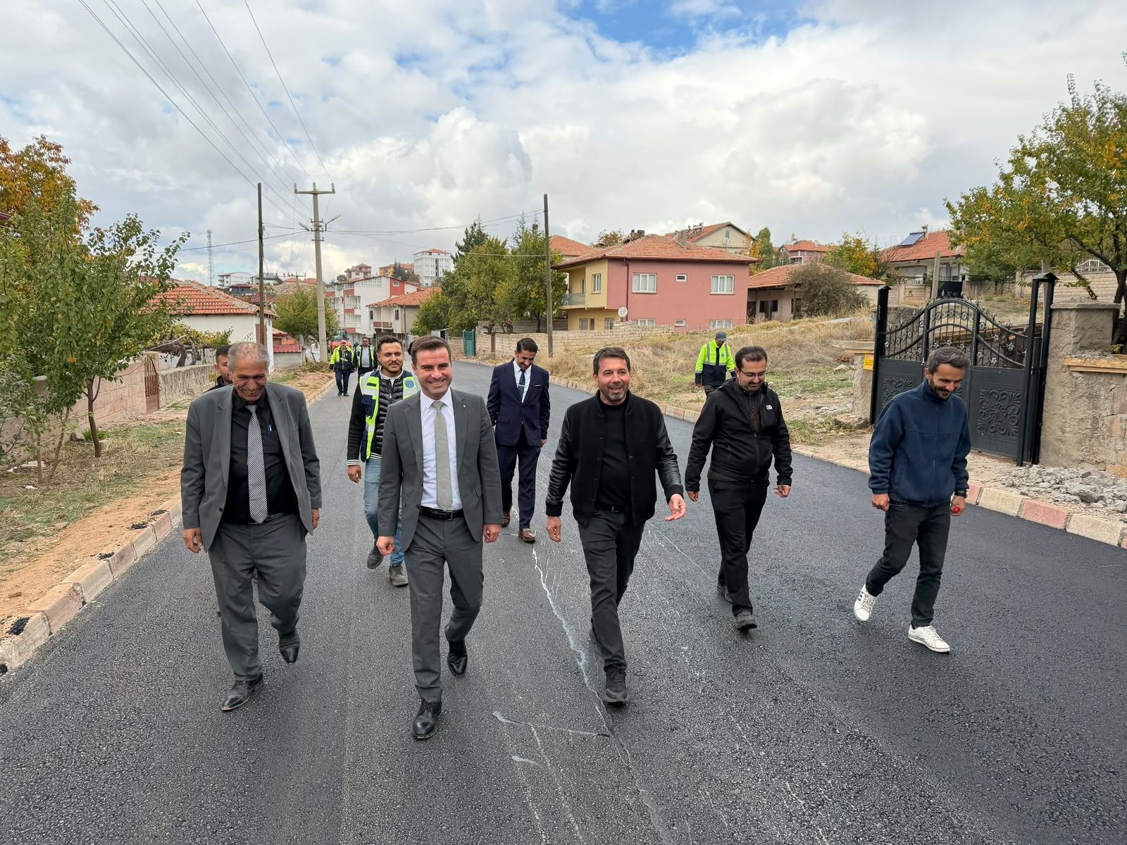 Sarıkaya'da Ulaşım Çalışmaları Sürüyor